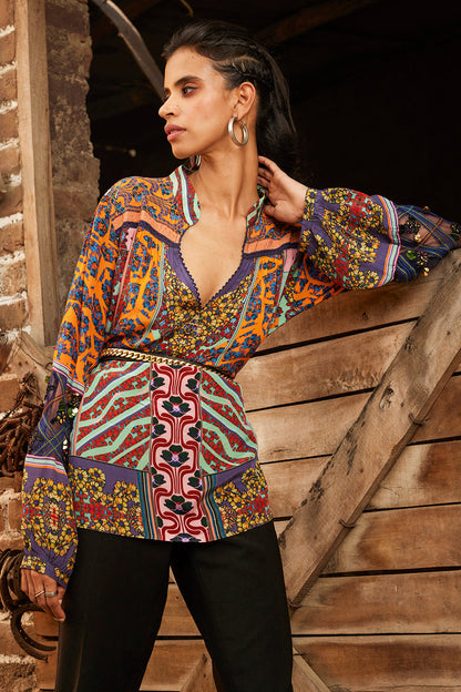 AMANDA BLOUSE